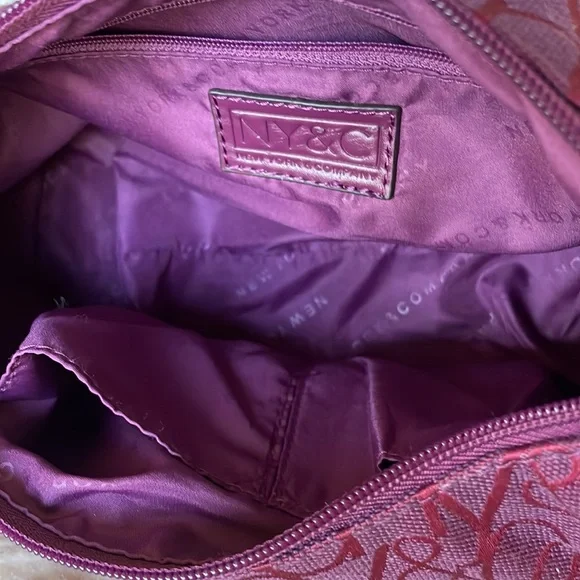 NY&C Burgundy Purse - Picture 10 of 10